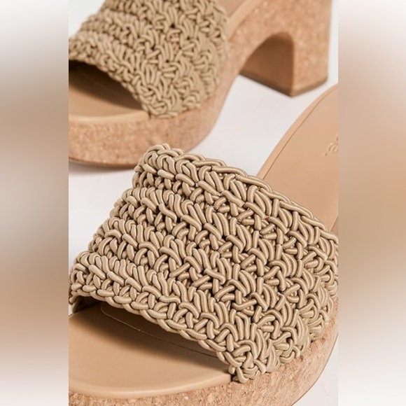 Vince Nicki Crochet Platform Sandal - Size 7.5 M New! - Picture 5 of 11